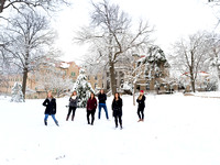 011419 MCOM Students playing in the snow on campus